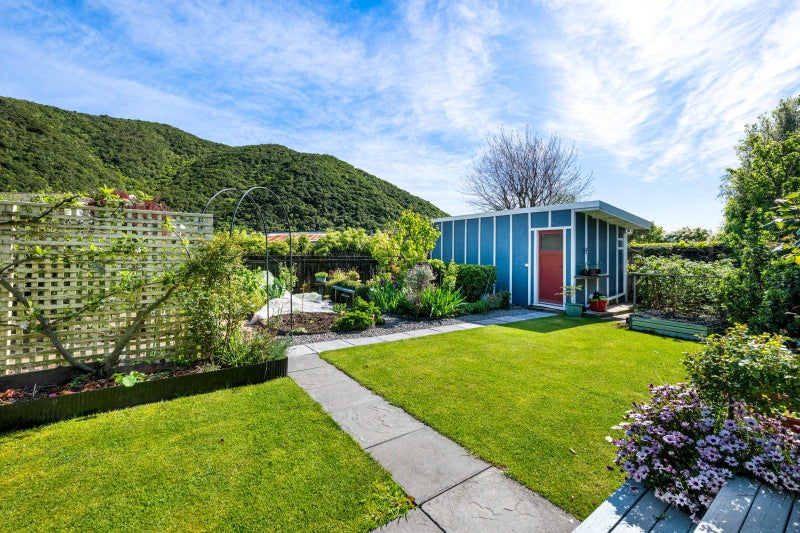 24 Beach Road, Waikawa, Picton - Carousel 2