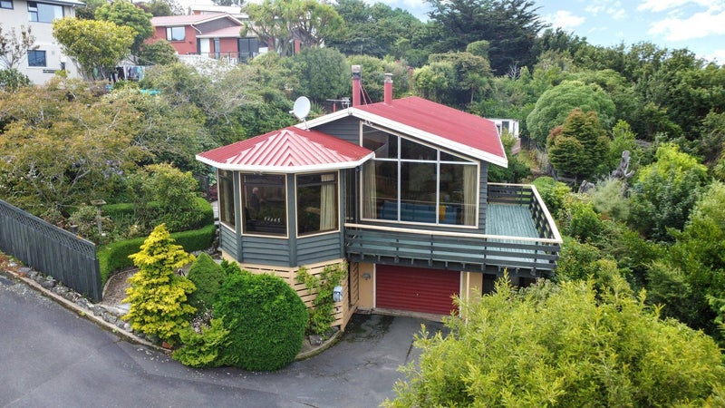 27 Elliffe Place, Shiel Hill, Dunedin - Carousel 2