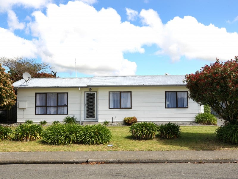 251 Flaxmere Avenue, Flaxmere, Hastings - Carousel 1