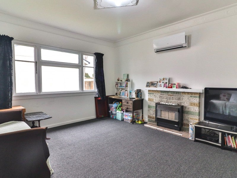 175 Ferguson Street, West End, Palmerston North - Carousel 2