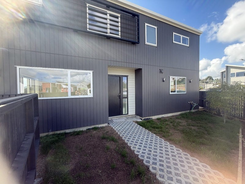 11 Taiheru Road, Karaka, Papakura - Carousel 20