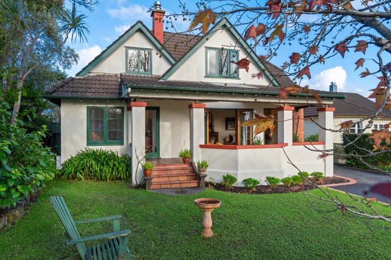 131A Vauxhall Road, Narrow Neck, Auckland - Carousel 2