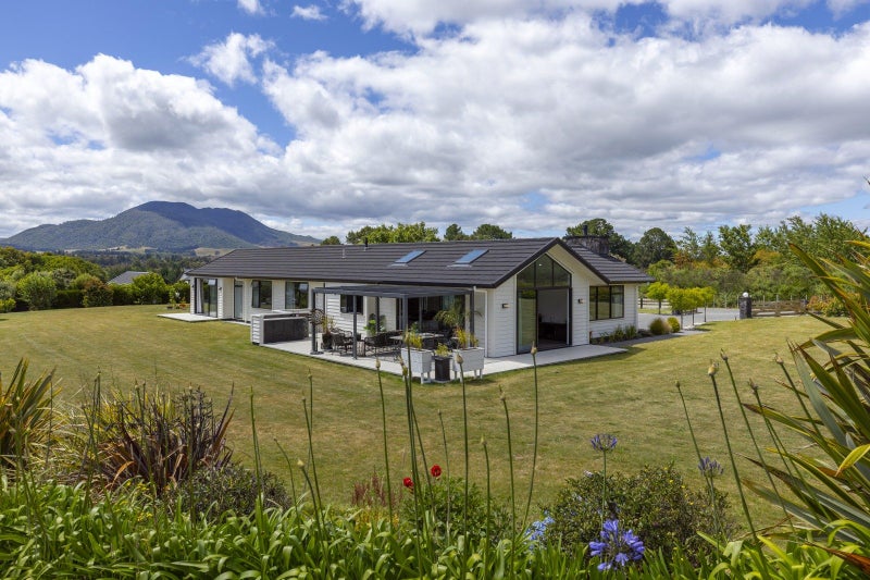 73 Huka Falls Road, Taupo - Carousel 32