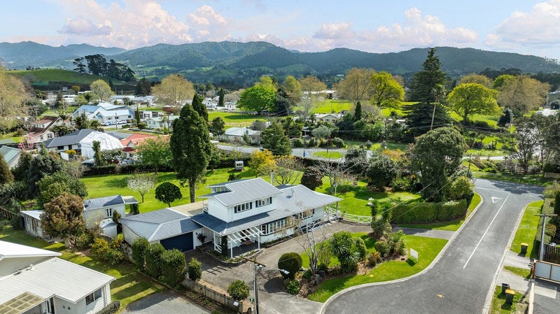 4 Crossley Street, Katikati, Katikati - Carousel 1