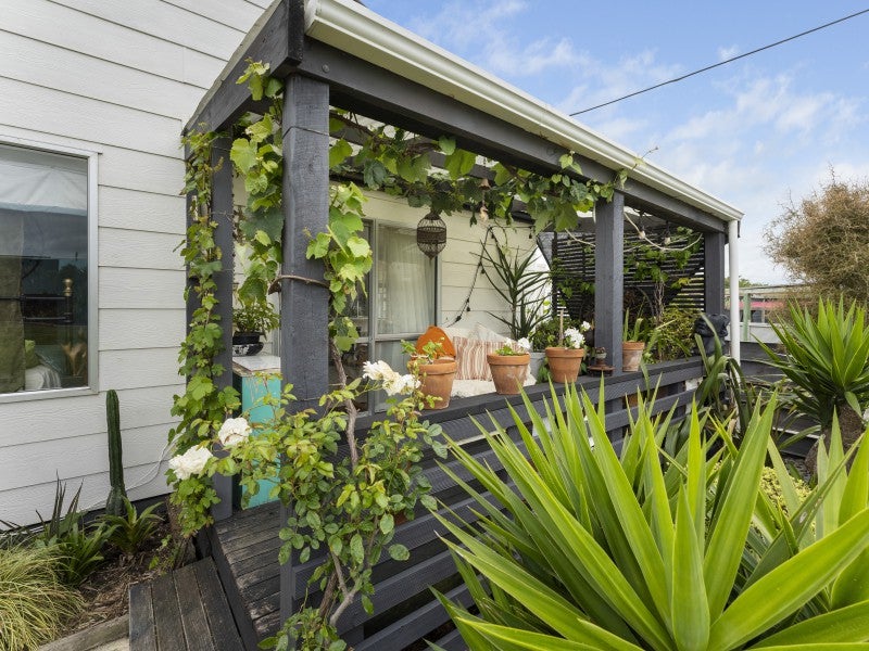127 Seabury Avenue, Foxton Beach, Foxton - Carousel 2