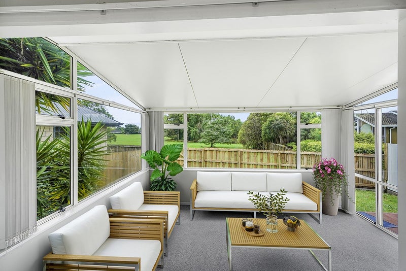 17 Laurence Street, Queenwood, Hamilton - Carousel 1