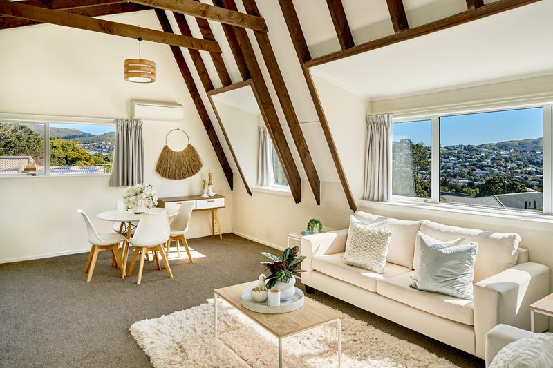 93 Stewart Drive, Newlands, Wellington - Carousel 2