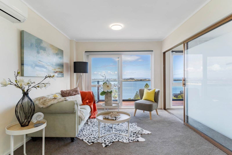 1/340 Hillsborough Road, Mount Roskill, Auckland - Carousel 1