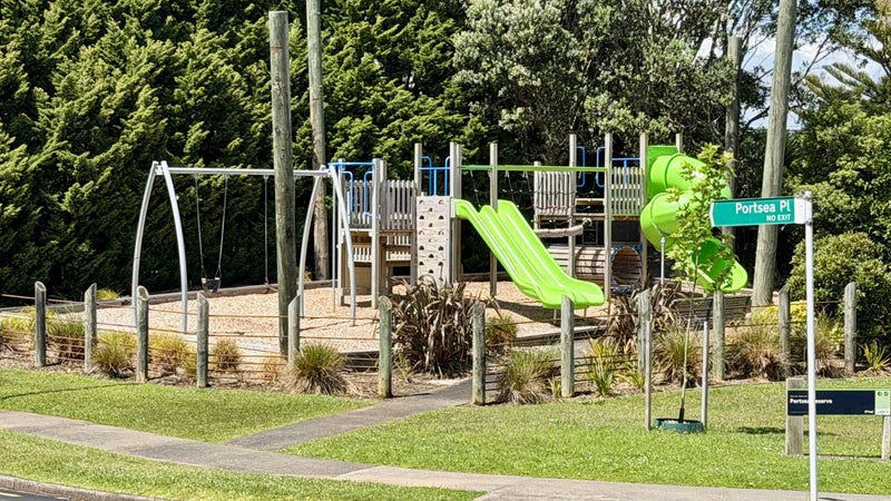 102 Chelsea View Drive, Chatswood, Auckland - Carousel 32