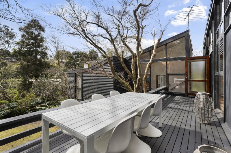 52 Queenstown Road, Onehunga, Auckland - Carousel 2