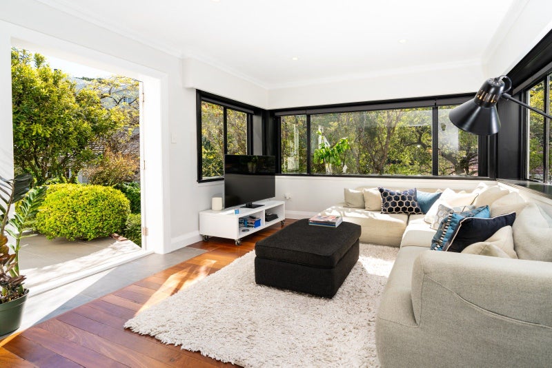 9 Easdale Street, Kelburn, Wellington - Carousel 2