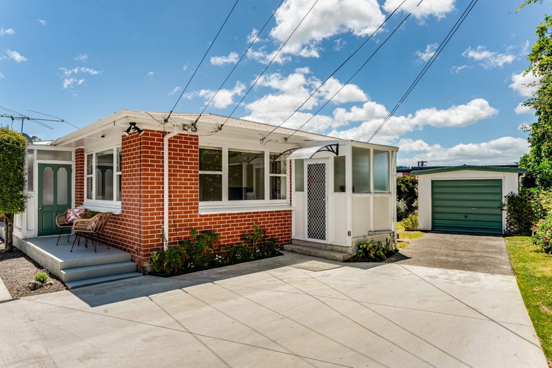 2/23 Gordon Street, Avalon, Lower Hutt - Carousel 18
