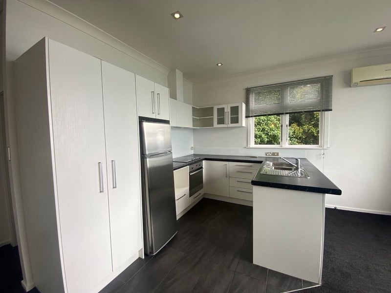 1A/12 Anne Street, Wadestown, Wellington, Wellington - Carousel 2