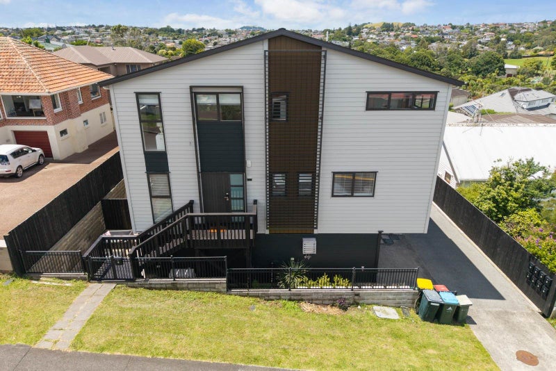 1/701 Hillsborough Road, Mount Roskill, Auckland - Carousel 18