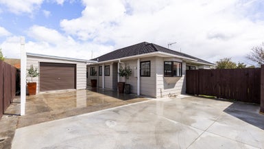 64A Vogel Street, Roslyn, Palmerston North - Carousel 1