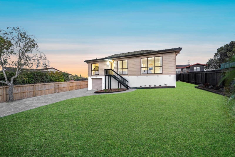 7 Hassan Drive, Massey, Auckland - Carousel 2