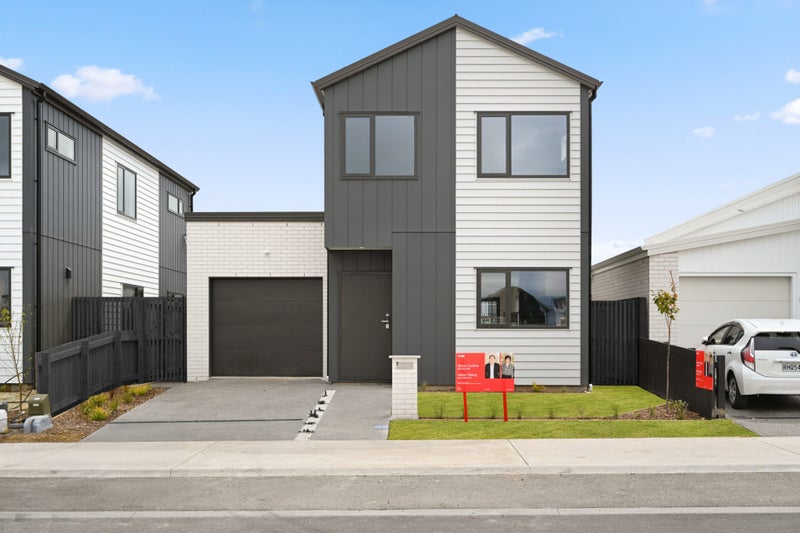 7 Overton Street, Rototuna North, Hamilton - Carousel 17