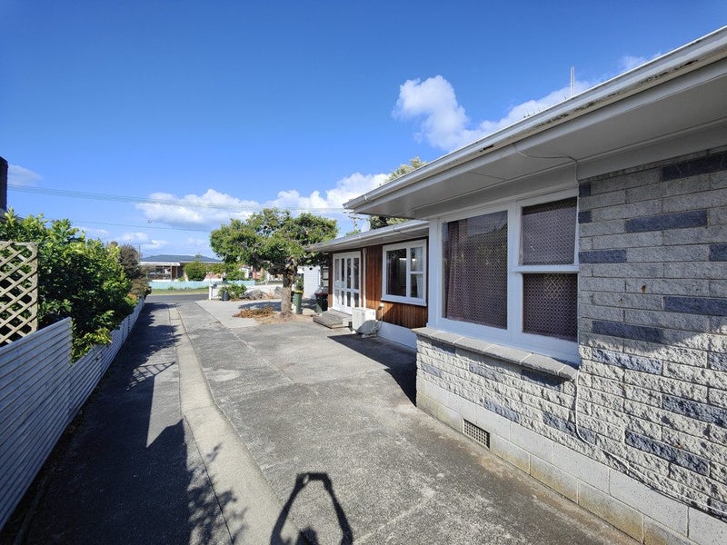 17 Fenwick Crescent, Hillcrest, Hamilton, Waikato - Carousel 2