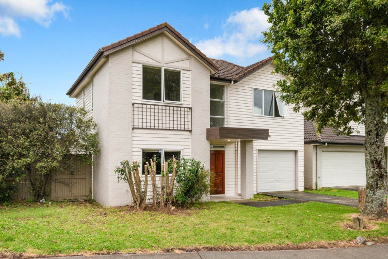 2 Bruce Pulman Drive, Takanini, Auckland - Carousel 1