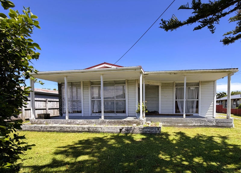 124 Blake Street, Blaketown, Greymouth - Carousel 1