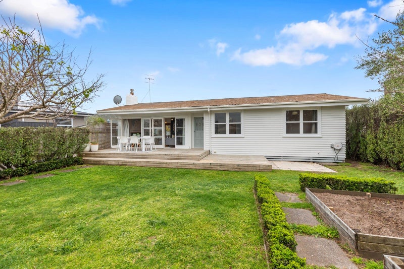 3A Carysfort Street, Mount Maunganui, Mount Maunganui - Carousel 1