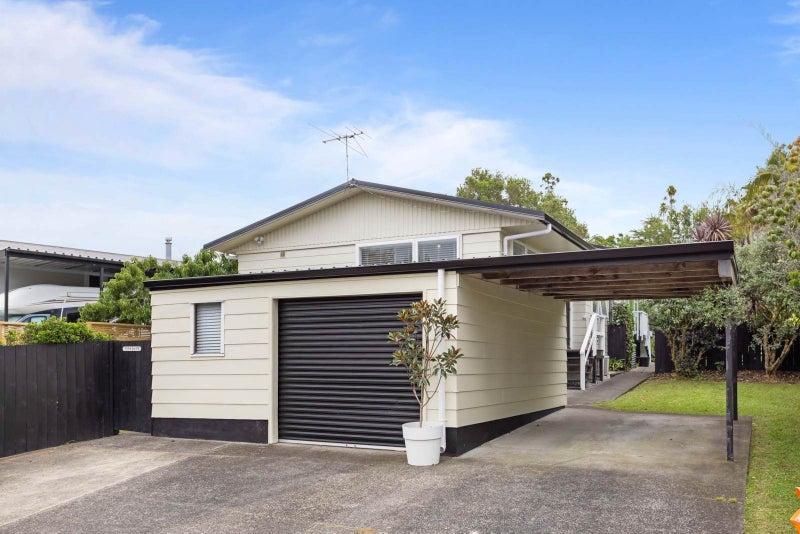 30A Thorburn Avenue, Red Beach, Whangaparāoa - Carousel 1