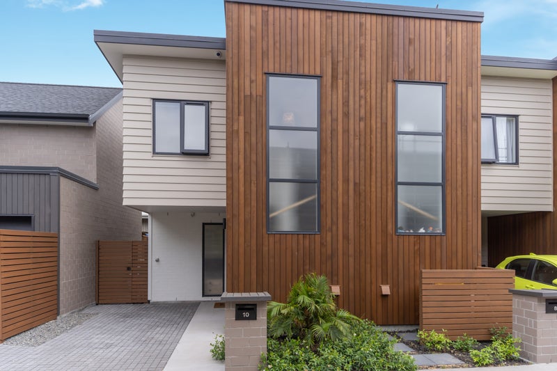 10 Finesse Lane, Bucklands Beach, Auckland - Carousel 2