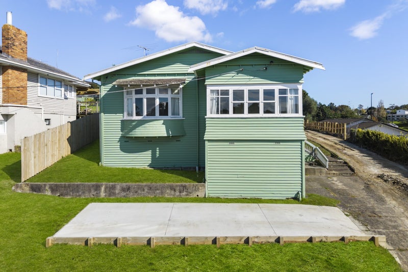 40 Michaels Avenue, Ellerslie, Auckland - Carousel 1