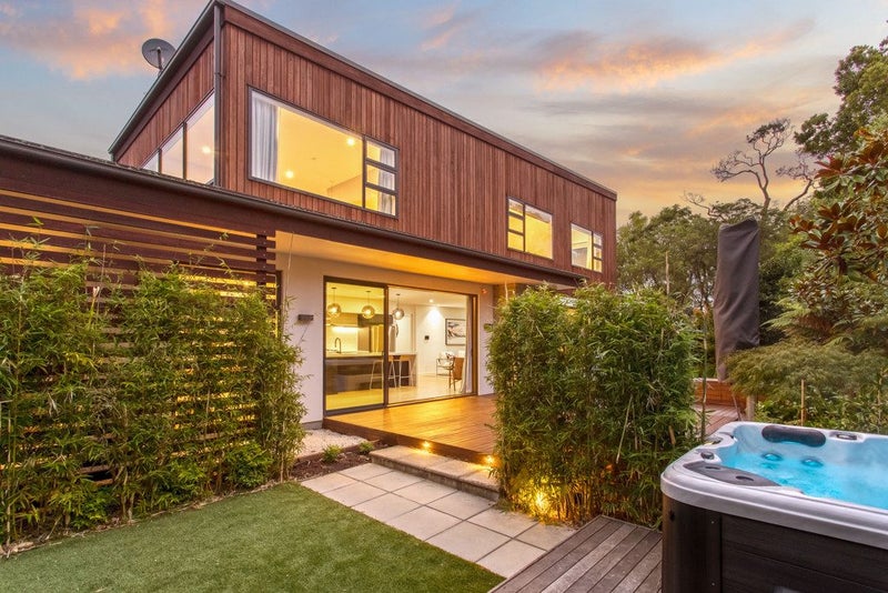 42A Glandovey Road, Fendalton, Christchurch - Carousel 17