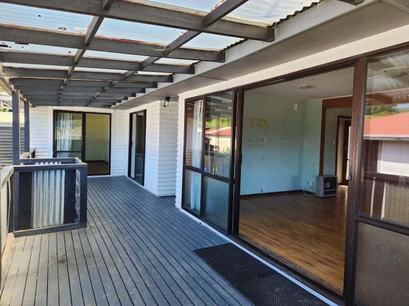 43 Cambridge Terrace, Kaiti, Gisborne - Carousel 2