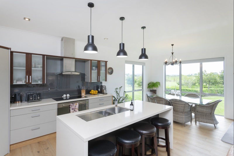 592A Back Ormond Road, Makauri, Gisborne - Carousel 2