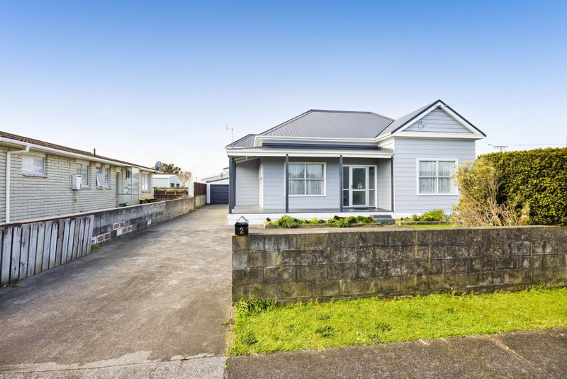 2 Campbell Street, Hawera - Carousel 25