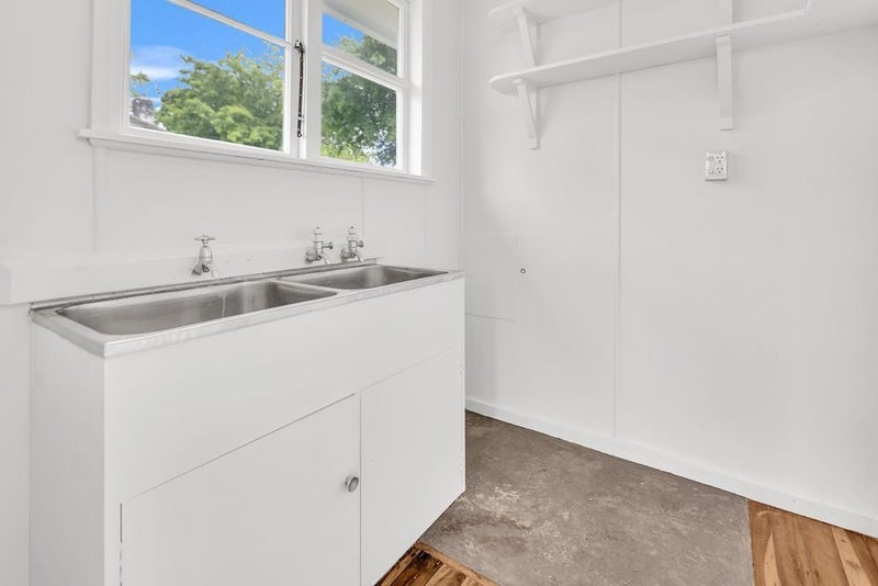 102 Holland Road, Fairfield, Hamilton - Carousel 13