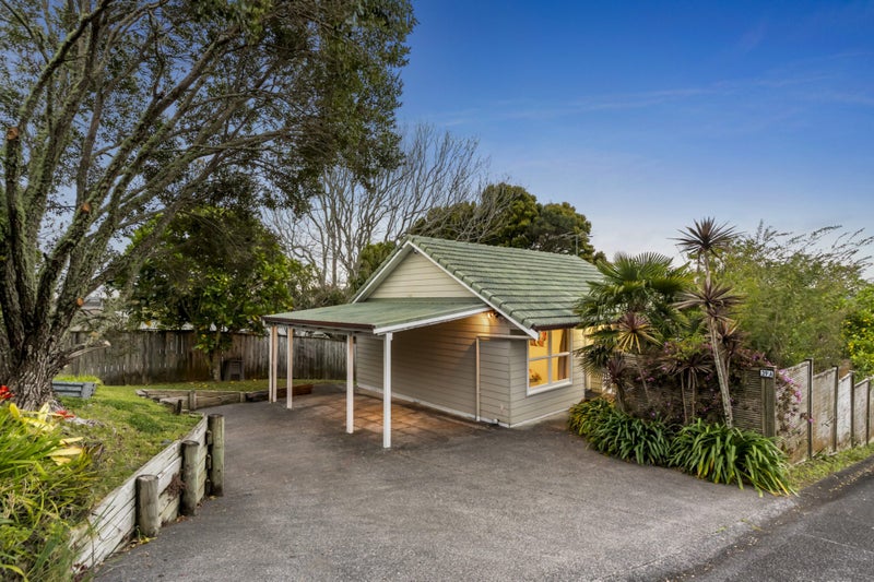 39A Seaview Road, Glenfield, Auckland - Carousel 2
