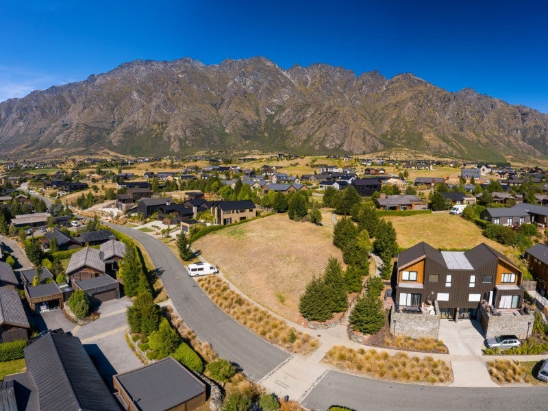 25 Rannoch Drive, Jacks Point, Queenstown - Carousel 2