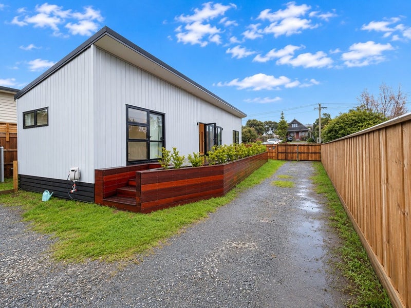 22 Babbacombe Avenue, Otaki Beach, Kapiti Coast, Wellington - Carousel 2