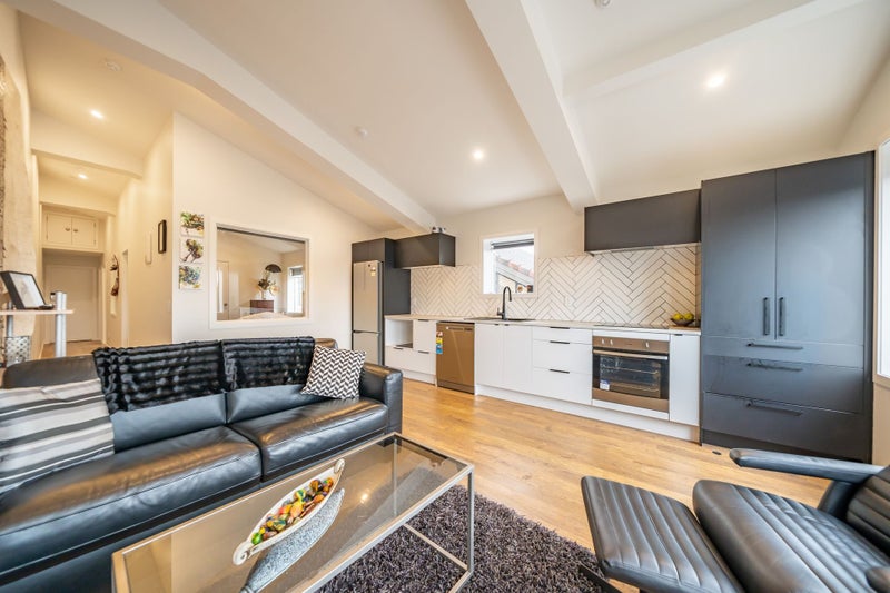2/66 Bay Road, Kilbirnie, Wellington - Carousel 8