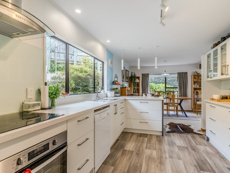 7 Brugh Place, Waverley, Dunedin - Carousel 1