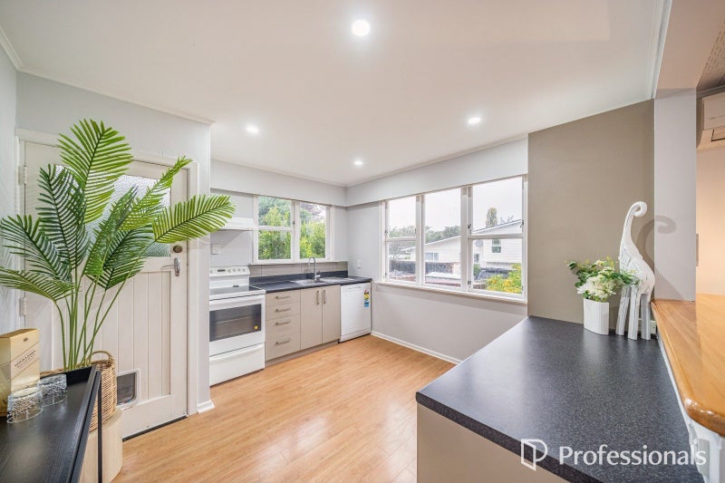 1A Carter Street, Belmont, Lower Hutt - Carousel 2