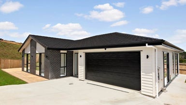 65A Leathem Crescent, Pokeno - Carousel 1