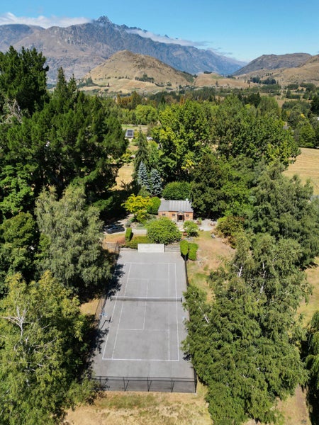 59 Mountain View Road, Dalefield, Queenstown - Carousel 21