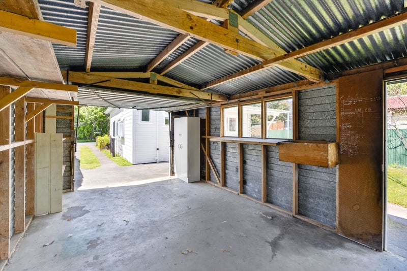 8 Massey Road, Mangapapa, Gisborne - Carousel 34