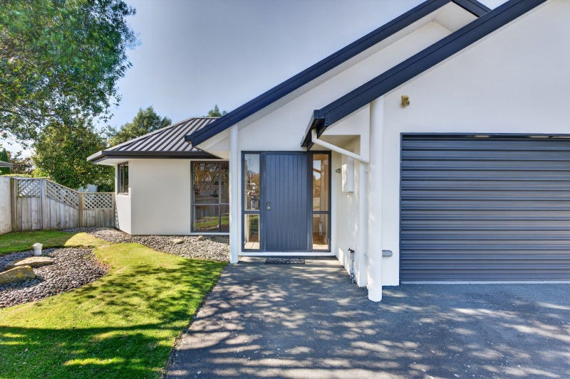 8 Oldham Place, Darfield, Darfield - Carousel 18