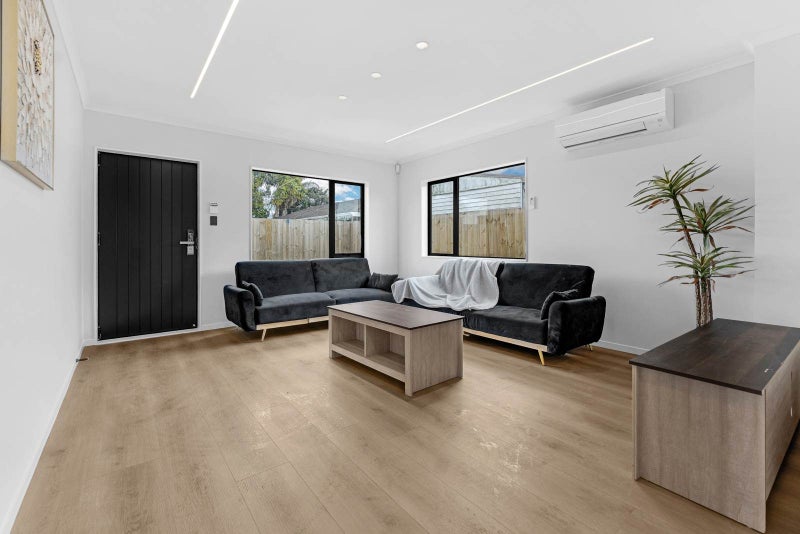 50B Sunnyside Crescent, Papatoetoe, Auckland - Carousel 2