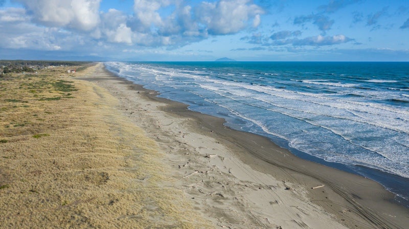 61 Kent Avenue, Waitārere Beach, Levin - Carousel 2