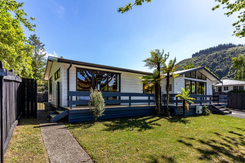 10 Gemstone Drive, Birchville, Upper Hutt - Carousel 21