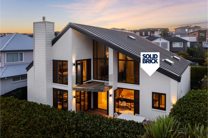 11 Tuatini Place, Long Bay, Auckland - Carousel 1