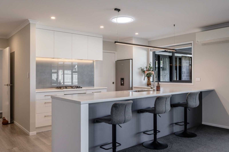 33 Monarch Drive, Ashhurst, Ashhurst - Carousel 1