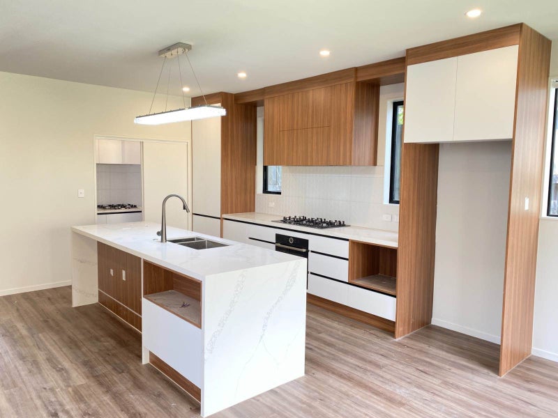 5A Steele Street, Meadowbank, Auckland - Carousel 2