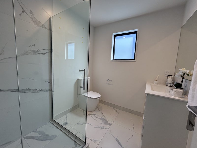 1/4 Rotherham Street, Riccarton, Christchurch - Carousel 12